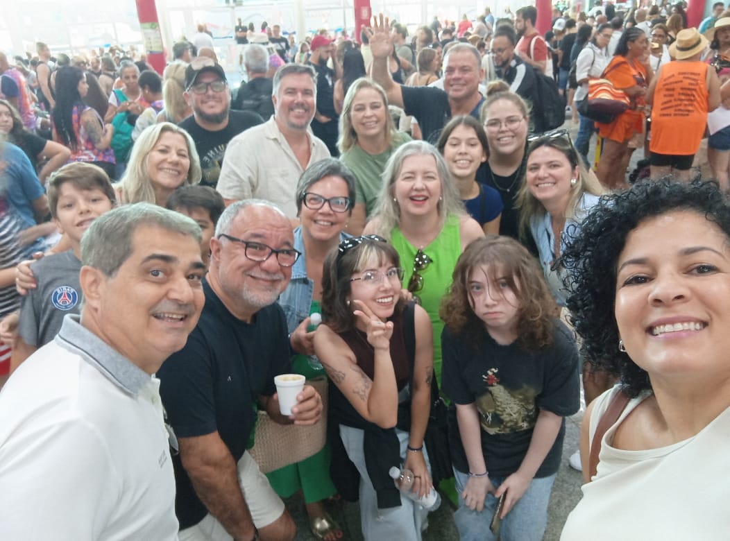 Viajantes felizes Macedo Viagens