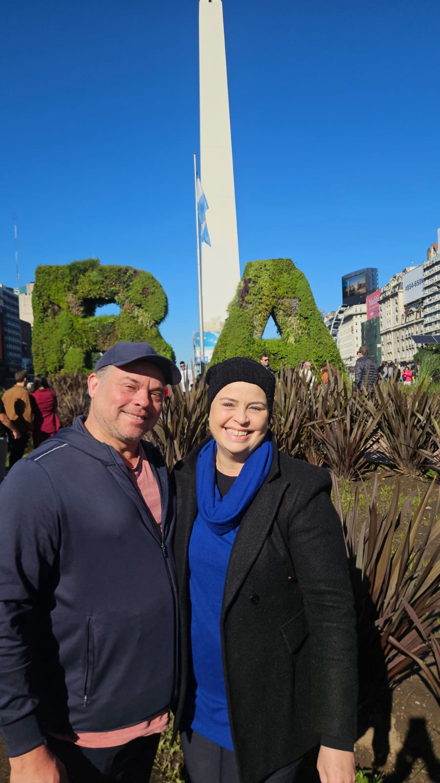 Rafael e Daniela no Obelisco